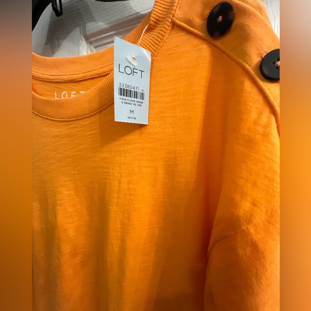 NWT LOFT Bright Orange Button-Shoulder Tee 100% Cotton - Picture 5 of 6